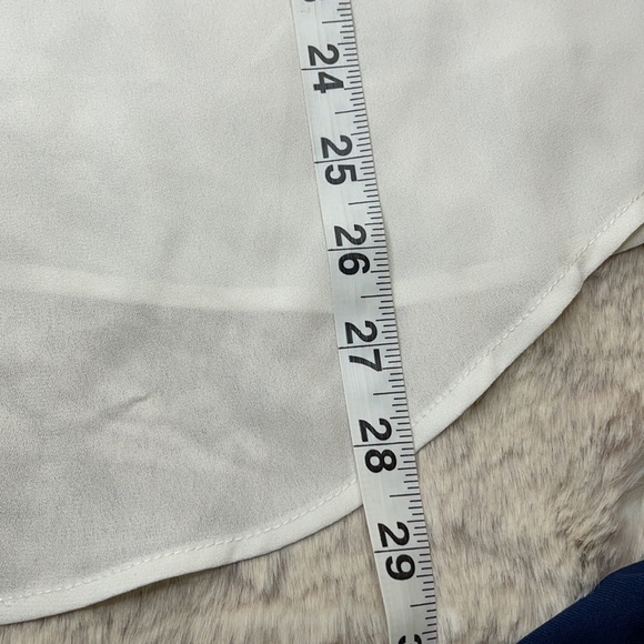 TORRID•BLOUSE - Picture 10 of 14